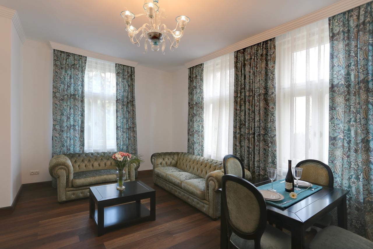 Ferdinandhof Apart-Hotel Karlovy Vary Esterno foto