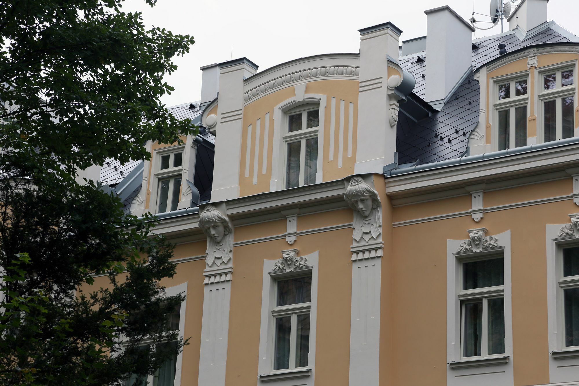 Ferdinandhof Apart-Hotel Karlovy Vary Esterno foto